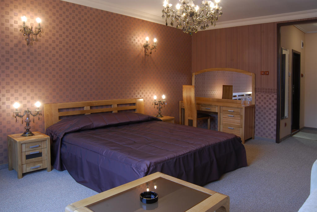 Hotel Unikat Velingrad Ruang foto