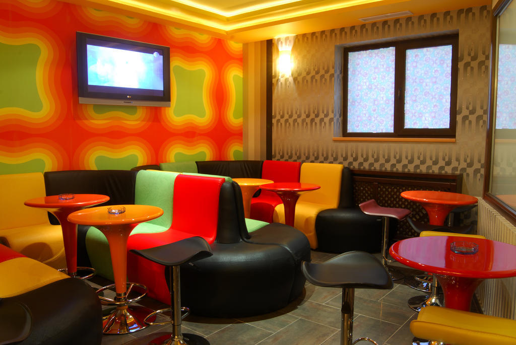 Hotel Unikat Velingrad Bagian luar foto